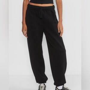TNA Black Extra Fleece Mega Sweatpants